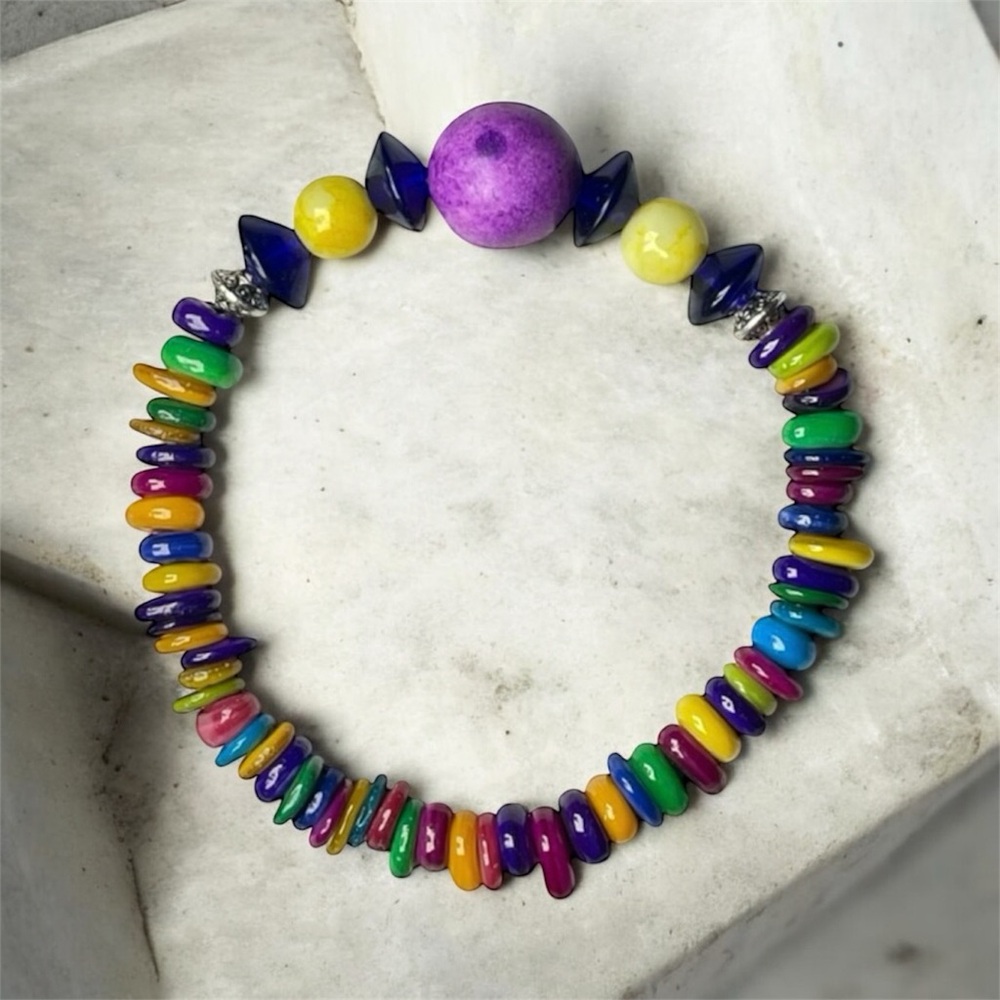 Multicolor Mother of Pearl Candy Chips Bracelet